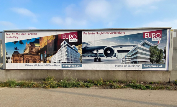 euro-plaza_2plakate_referenz.jpg